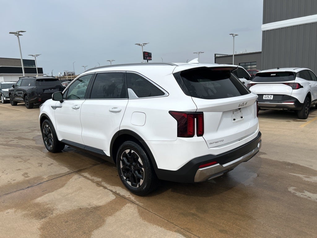 2024 Kia Sorento S