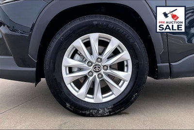 2025 Toyota Corolla Cross LE