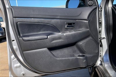 2025 Mitsubishi Outlander Sport 2.0 SE