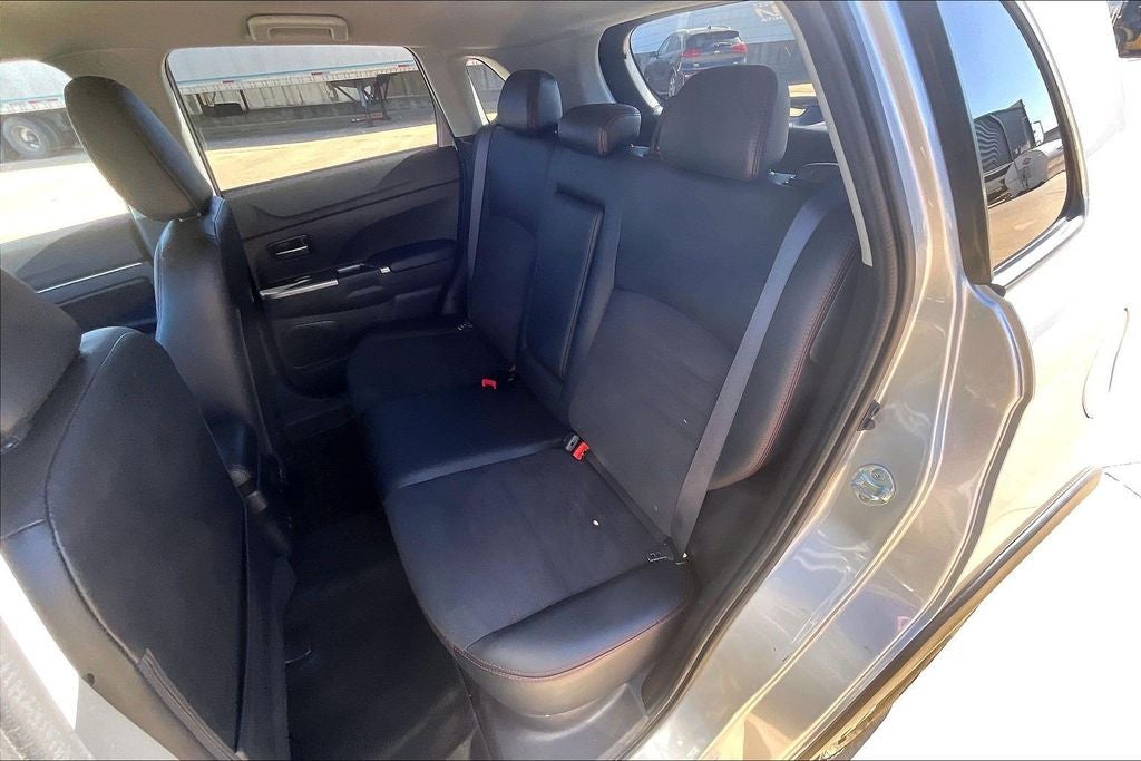 2025 Mitsubishi Outlander Sport 2.0 SE