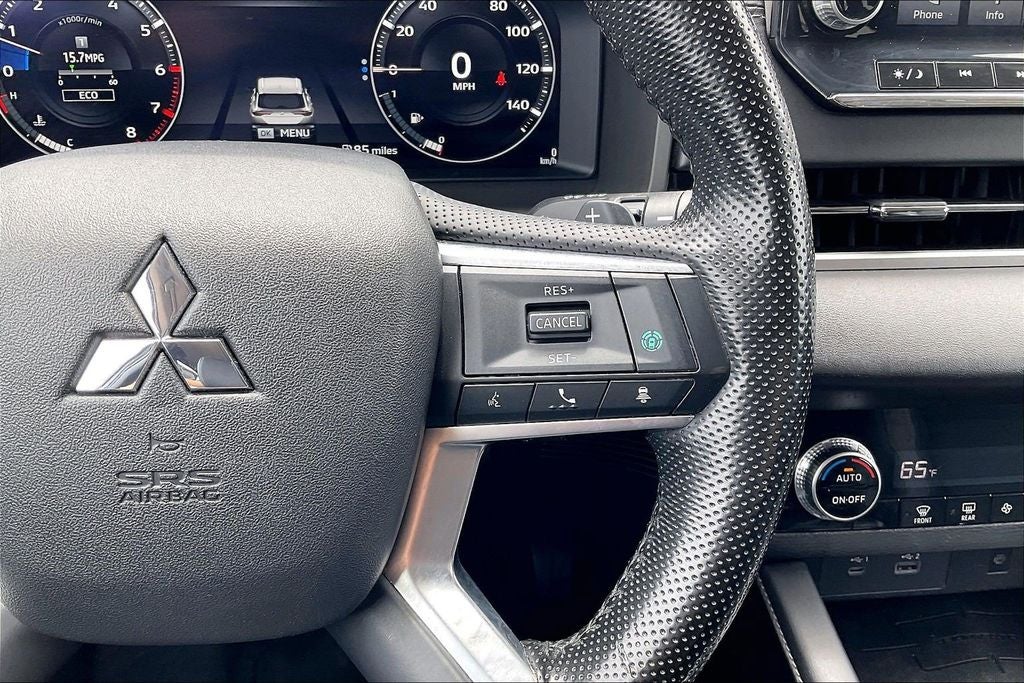2022 Mitsubishi Outlander SE