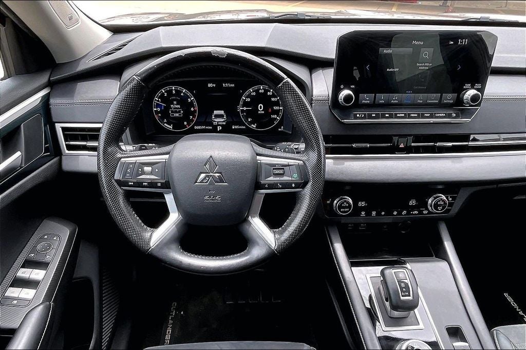 2022 Mitsubishi Outlander SE