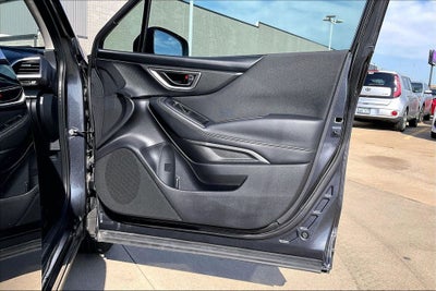 2019 Subaru Forester Base
