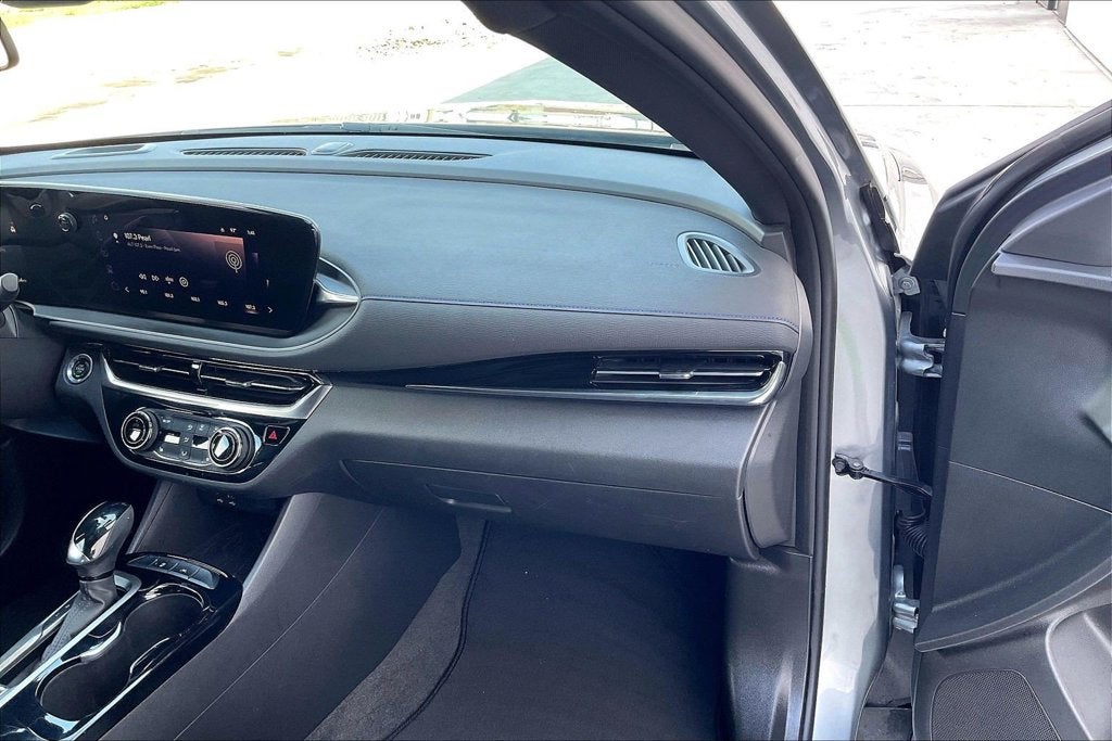 2024 Buick Envista Sport Touring