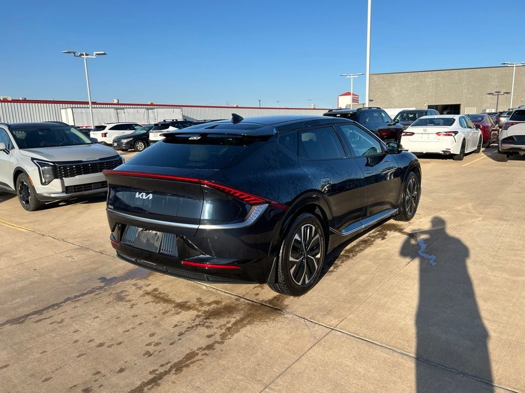 2022 Kia EV6 Wind