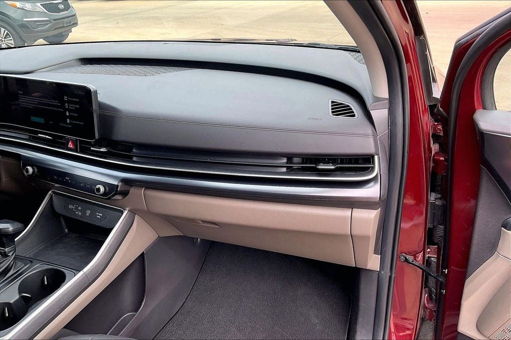 2025 Kia Carnival LXS