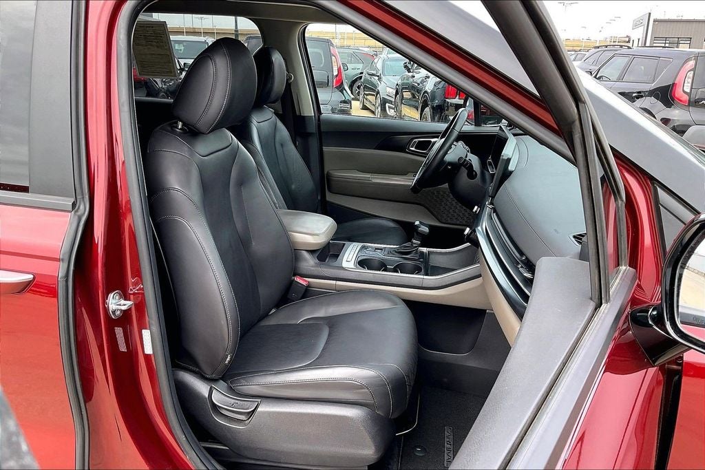 2025 Kia Carnival LXS