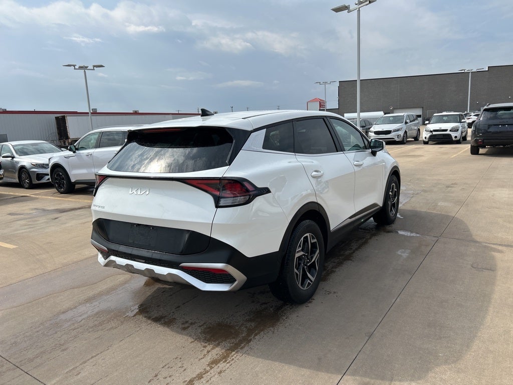 2024 Kia Sportage LX