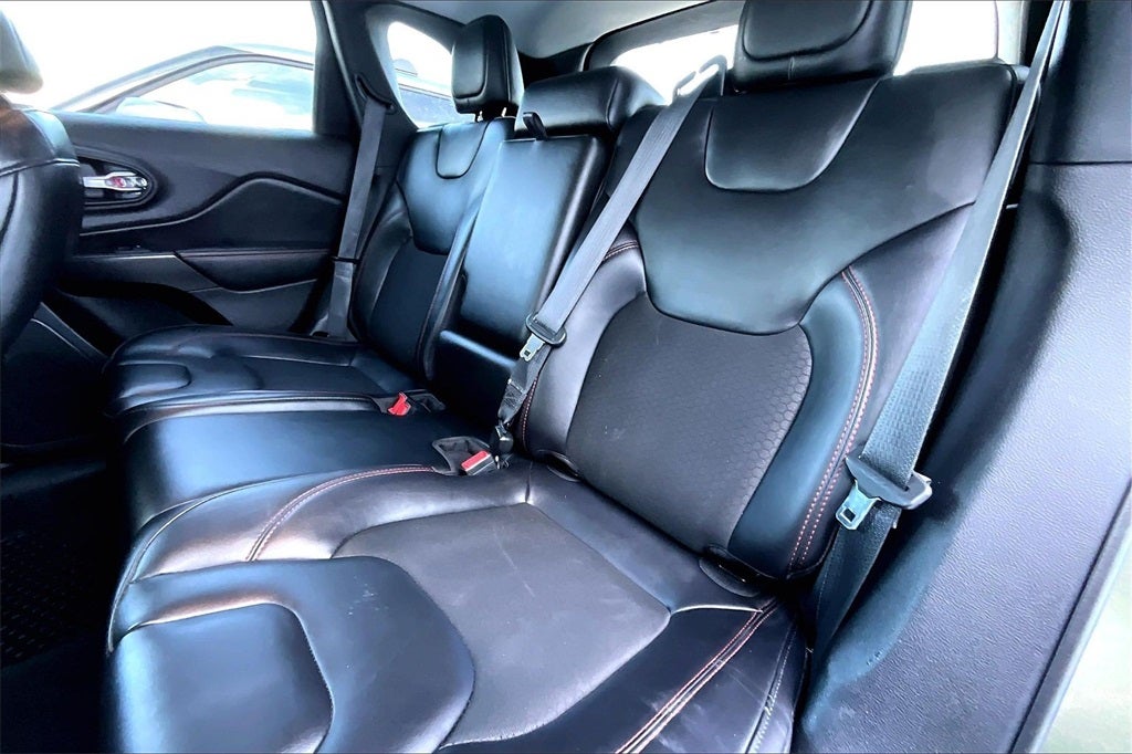 2021 Jeep Cherokee Trailhawk