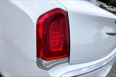 2018 Chrysler 300 Touring