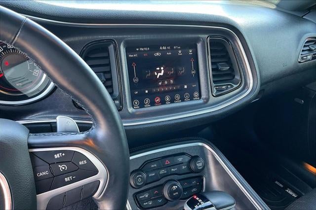 2017 Dodge Challenger SXT