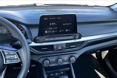 2024 Kia Forte LXS