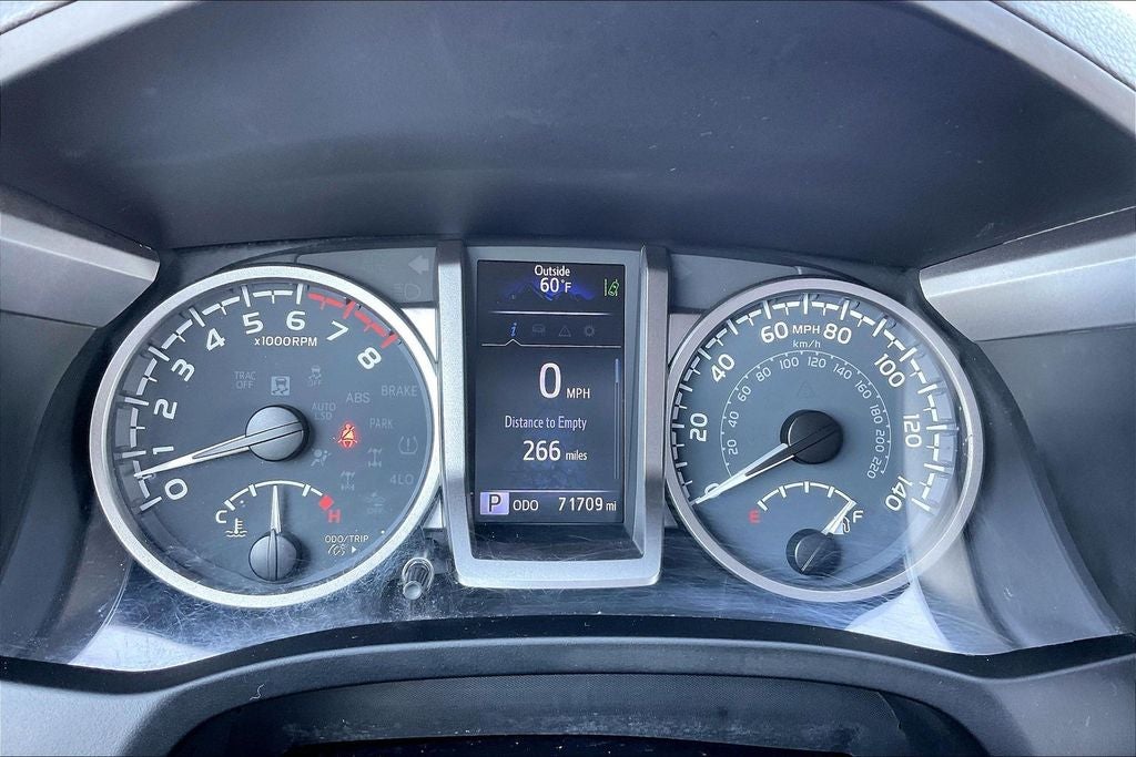 2022 Toyota Tacoma SR5 V6