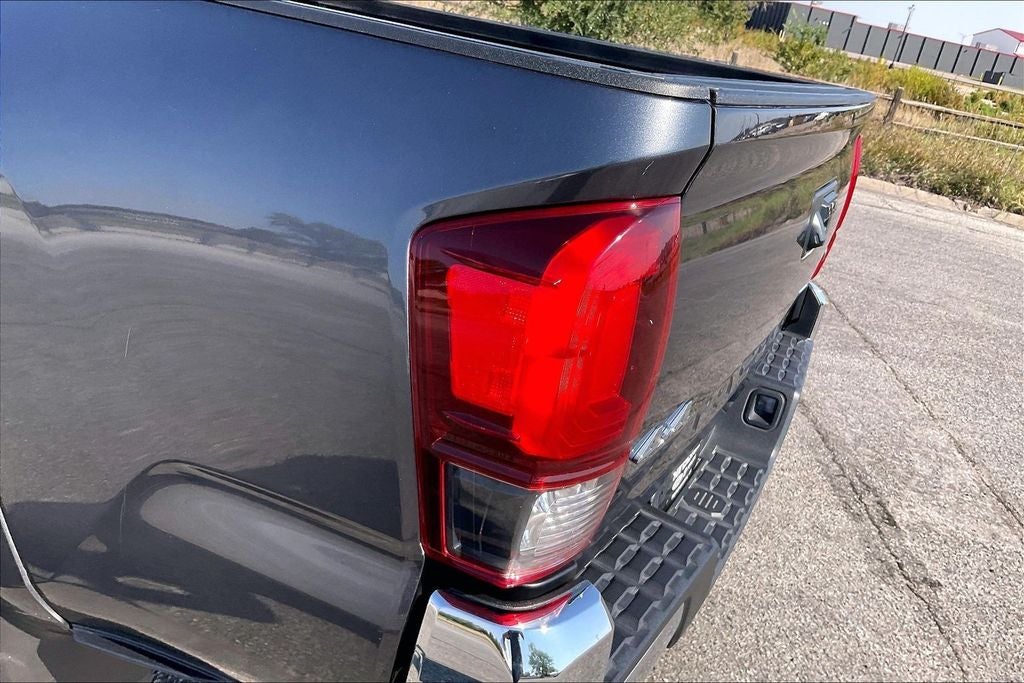 2022 Toyota Tacoma SR5 V6