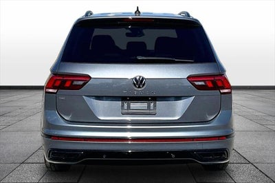 2024 Volkswagen Tiguan 2.0T SE R-Line Black