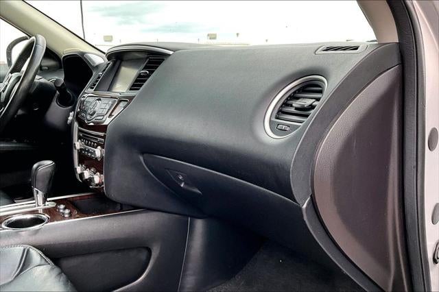 2015 Nissan Pathfinder Platinum