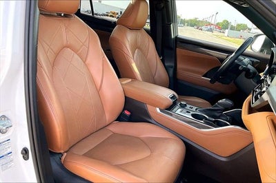 2021 Toyota Highlander Platinum