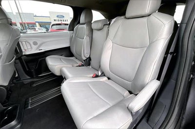 2025 Toyota Sienna XLE 7 Passenger