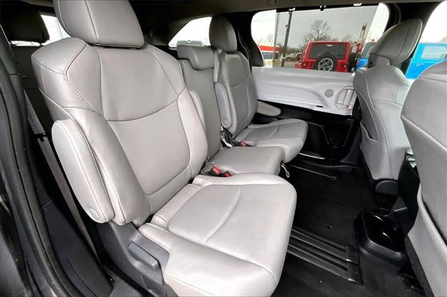 2025 Toyota Sienna XLE 7 Passenger
