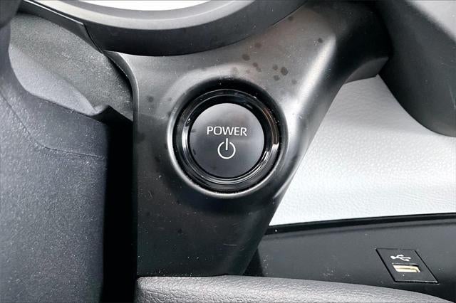 2025 Toyota Sienna XLE 7 Passenger