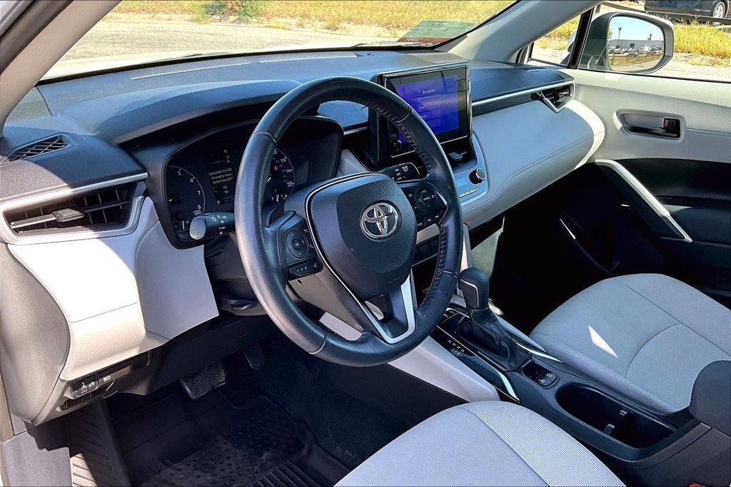 2023 Toyota Corolla Cross LE