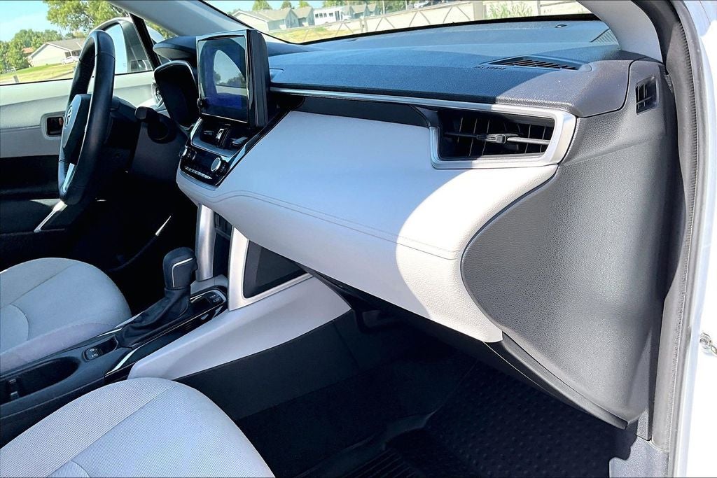 2023 Toyota Corolla Cross LE