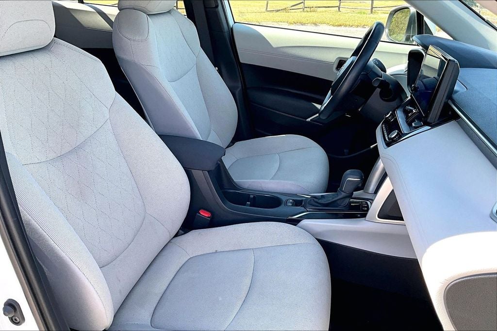 2023 Toyota Corolla Cross LE