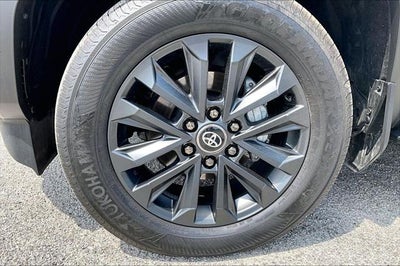 2025 Toyota Land Cruiser Base
