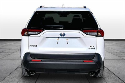 2023 Toyota RAV4 Hybrid XLE Premium