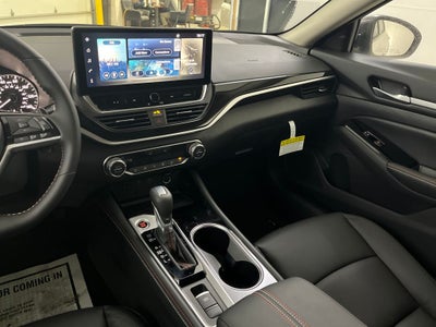 2025 Nissan Altima 2.5 SR