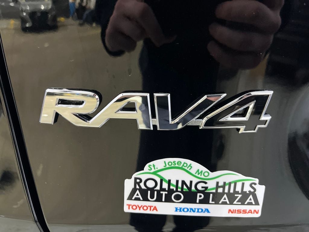 2025 Toyota RAV4 XLE Premium