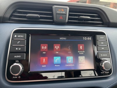 2025 Nissan Versa 1.6 SV