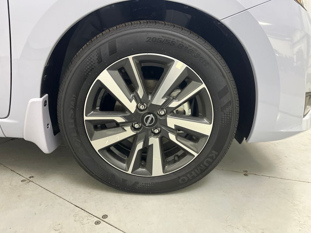 2025 Nissan Versa 1.6 SV