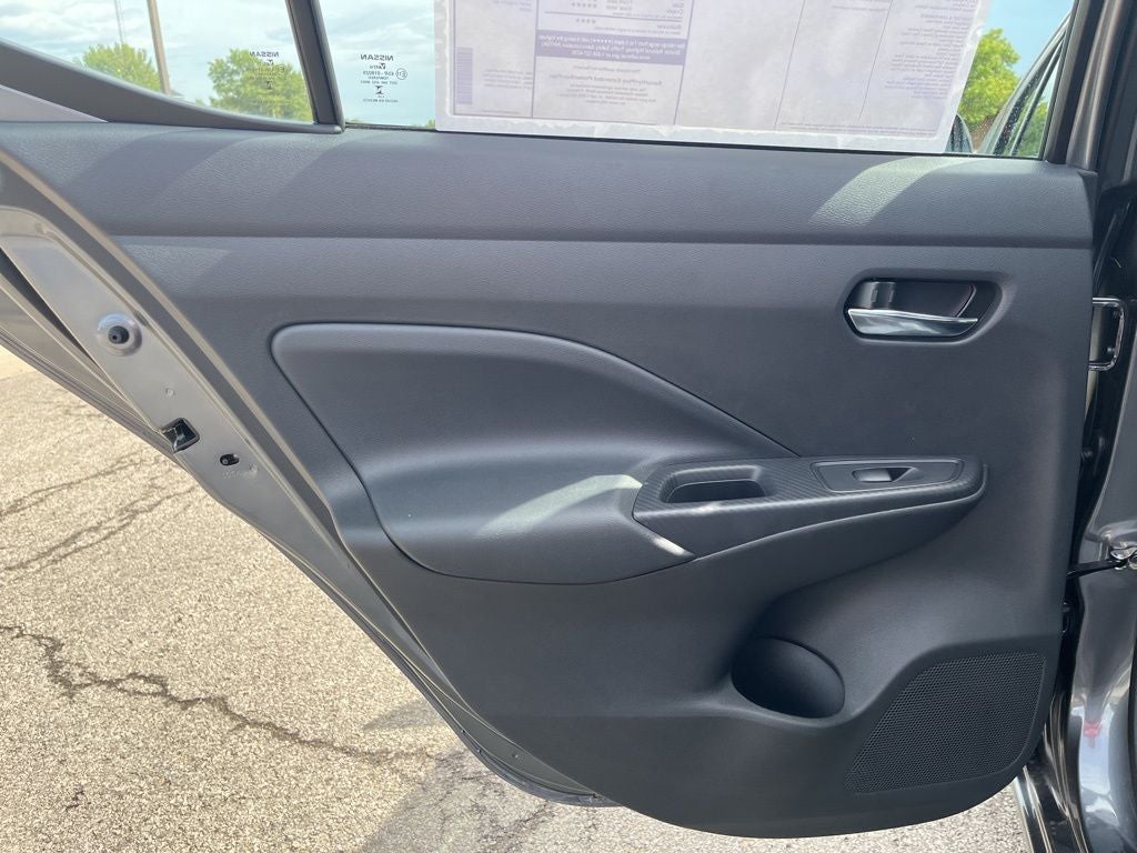 2025 Nissan Versa 1.6 SV