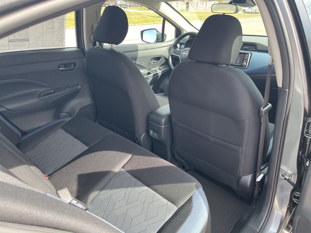 2025 Nissan Versa 1.6 SV