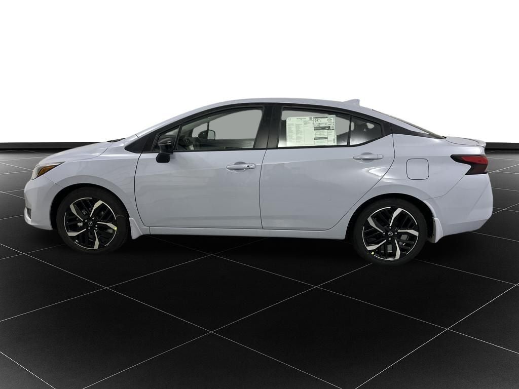 2025 Nissan Versa 1.6 SR