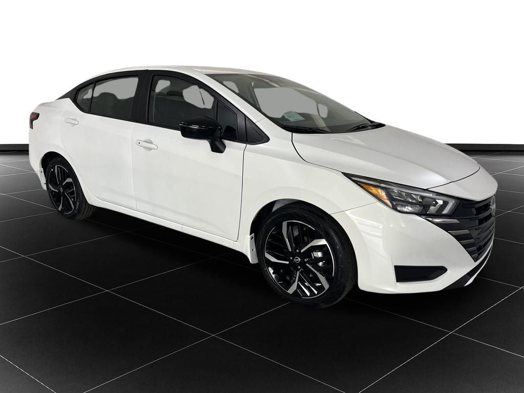2025 Nissan Versa 1.6 SR