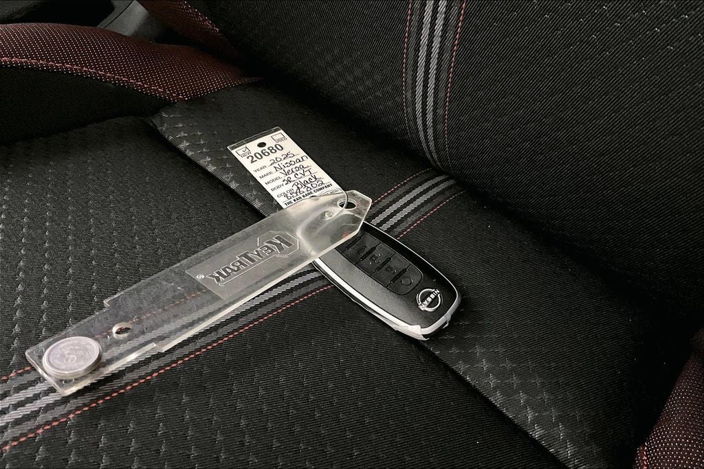 2025 Nissan Versa 1.6 SR