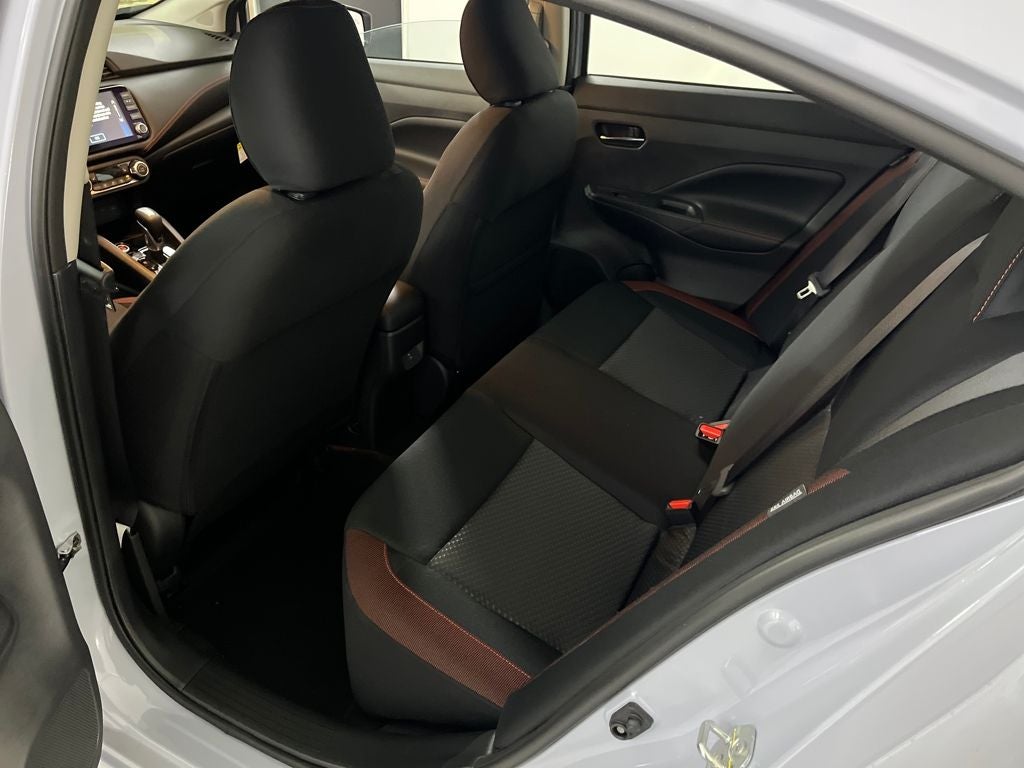 2025 Nissan Versa 1.6 SR