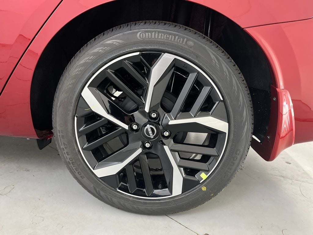 2025 Nissan Versa 1.6 SR