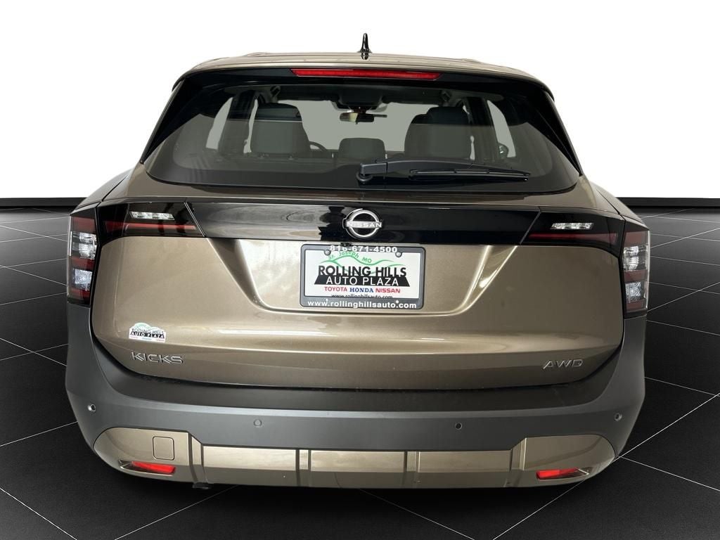 2026 Nissan Kicks S