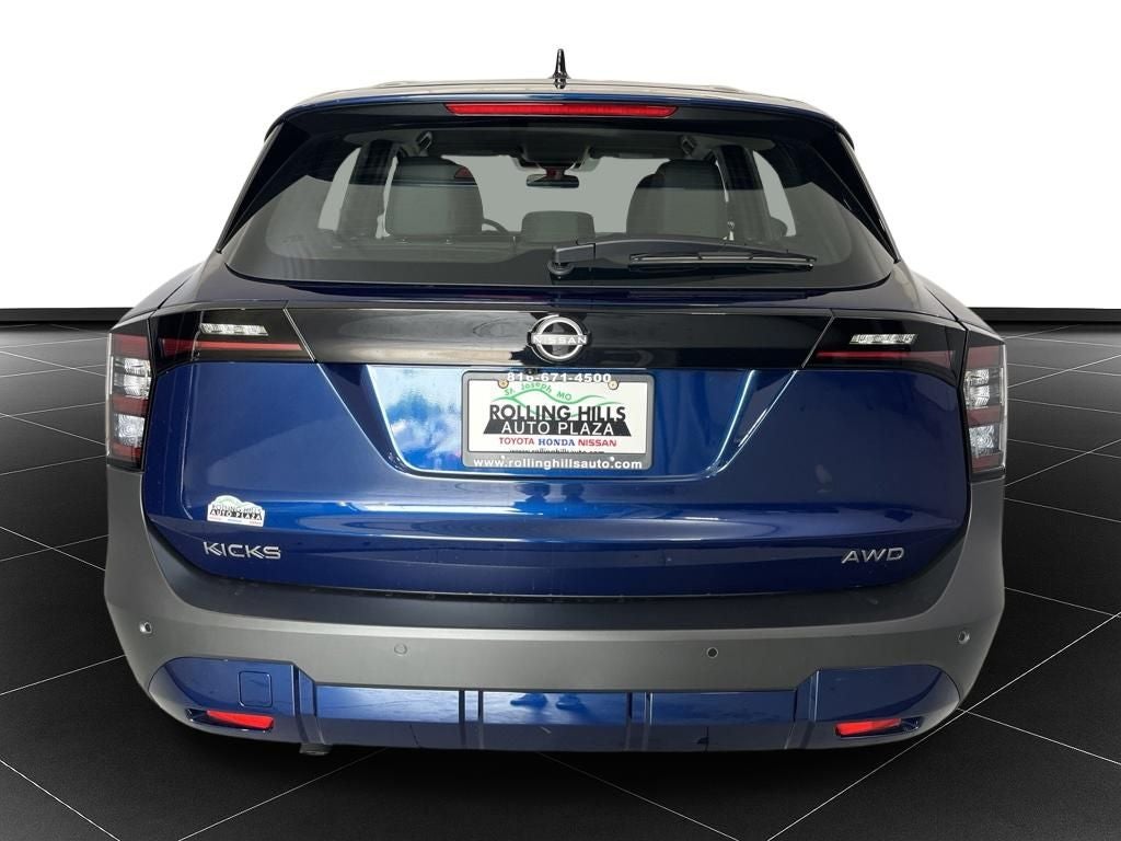 2026 Nissan Kicks S
