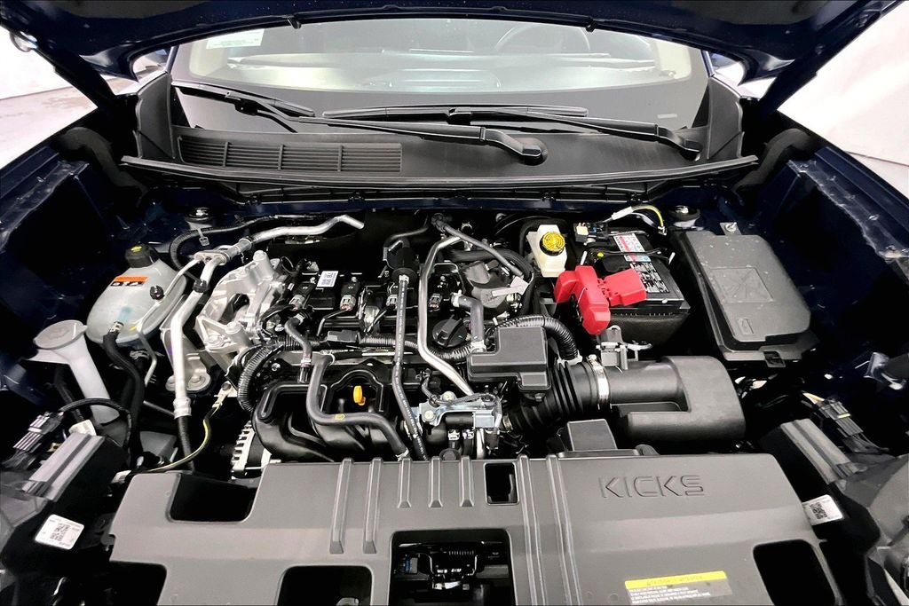 2025 Nissan Kicks SV