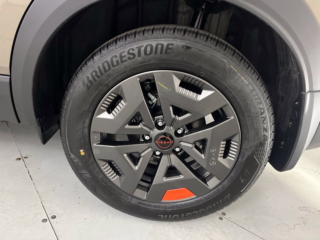 2027 Nissan Kicks SV