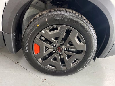 2027 Nissan Kicks SV