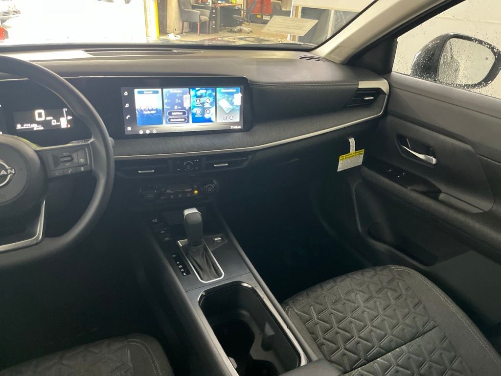 2027 Nissan Kicks SR