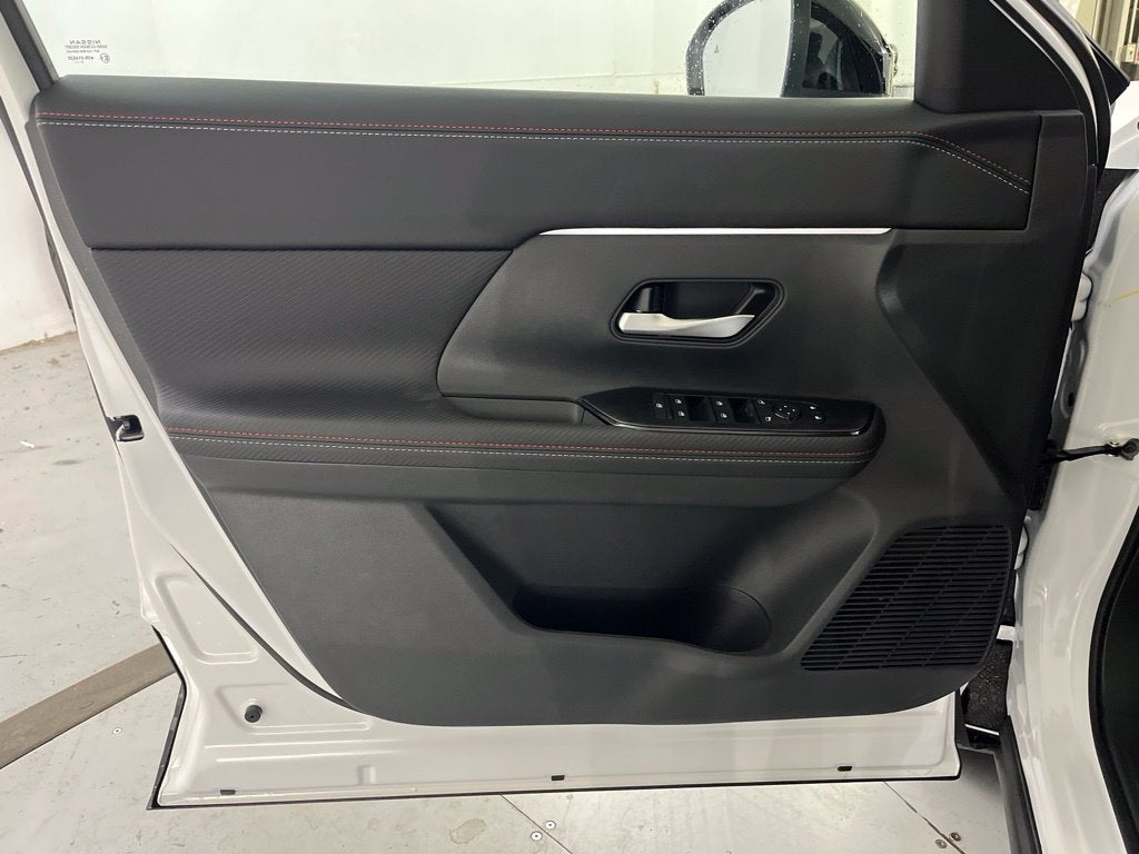 2027 Nissan Kicks SR