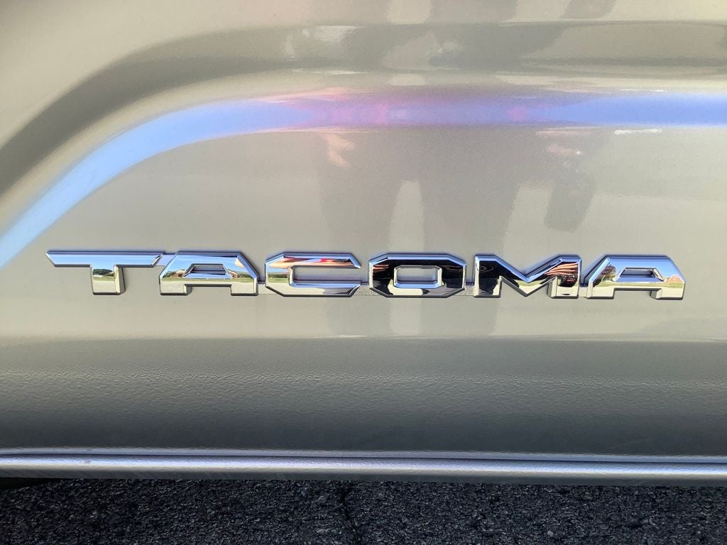 2025 Toyota Tacoma SR5