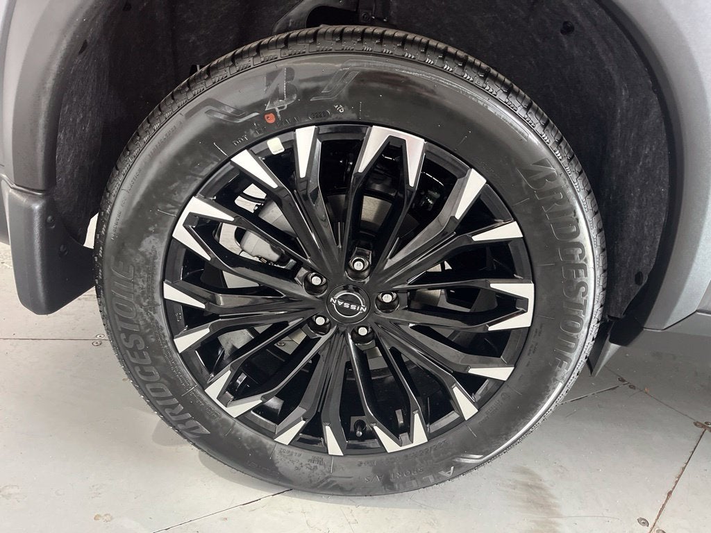 2027 Nissan Rogue Dark Armor