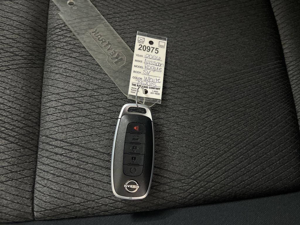 2026 Nissan Rogue SV